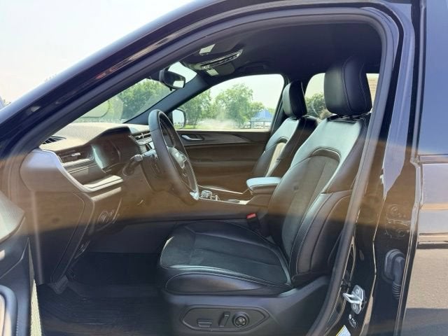 2024 Jeep Grand Cherokee L Altitude 4x4