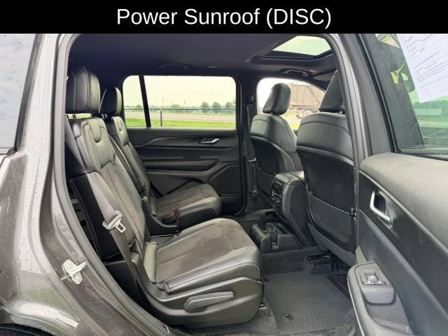 2023 Jeep Grand Cherokee L Altitude 4x4