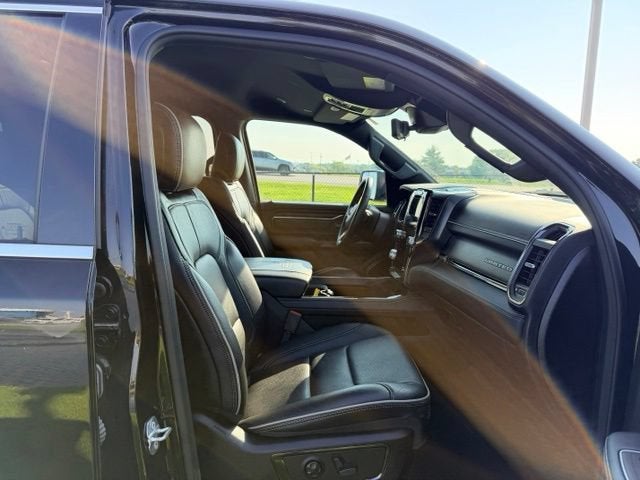 2023 RAM 1500 Limited Crew Cab 4x4 5'7" Box