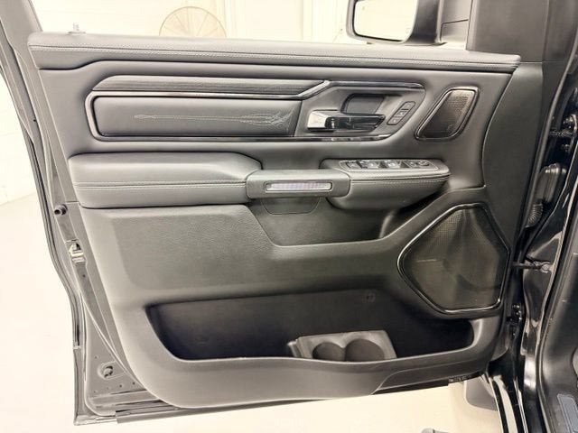 2023 RAM 1500 Limited Crew Cab 4x4 5'7" Box