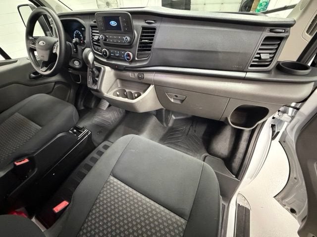 2025 Ford Transit Cargo Van Base