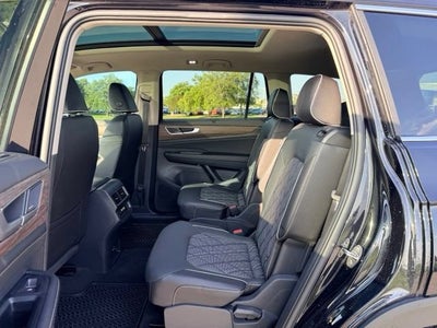 2026 Volkswagen Atlas SEL Premium R-Line