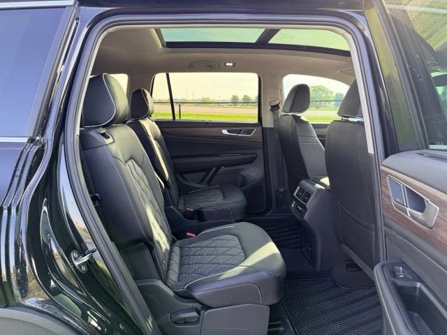 2026 Volkswagen Atlas SEL Premium R-Line