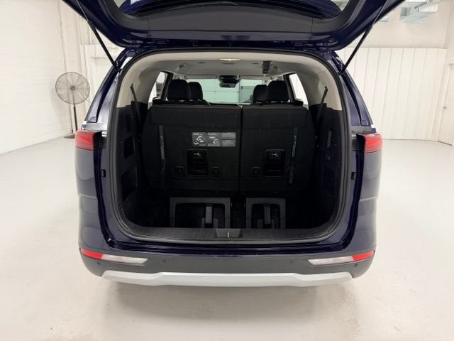2022 Kia Carnival MPV LX