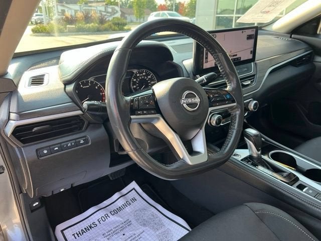 2023 Nissan Altima SV FWD