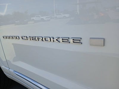2022 Jeep Grand Cherokee Summit 4x4