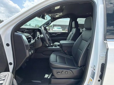 2025 GMC Yukon Elevation