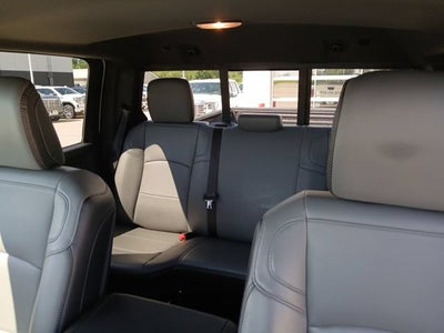 2025 RAM 2500 Tradesman Crew Cab 4x4 6'4" Box
