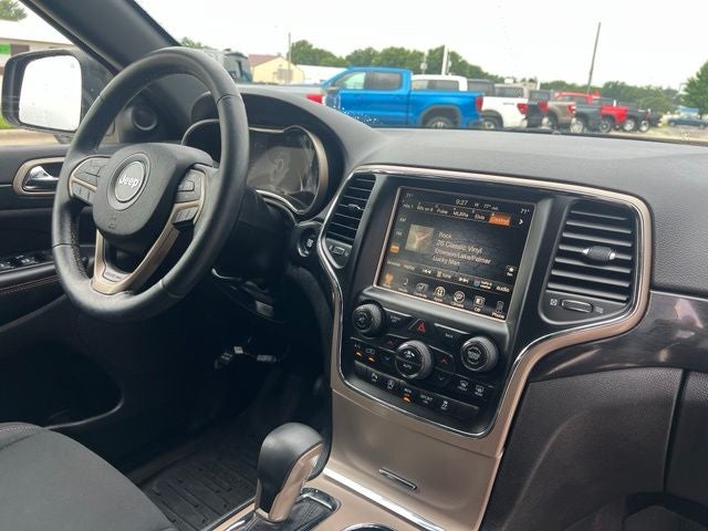 2017 Jeep Grand Cherokee 75th Anniversary Edition