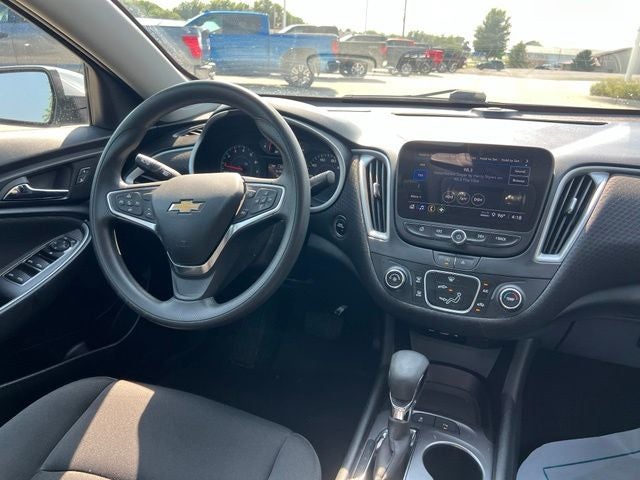 2024 Chevrolet Malibu LS 1FL