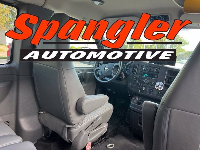 2016 Chevrolet Express 3500 LT Passenger