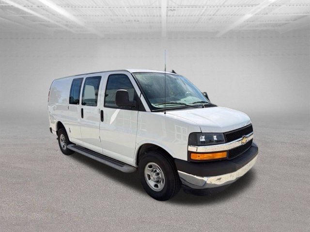 2022 Chevrolet Express 2500 Work Van Cargo