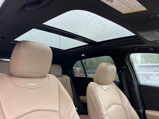 2024 Cadillac XT4 Premium Luxury