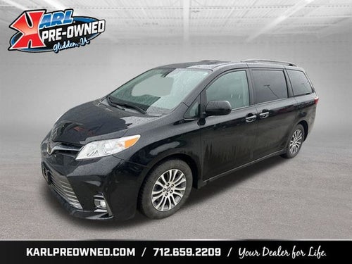 2019 Toyota Sienna XLE 8 Passenger