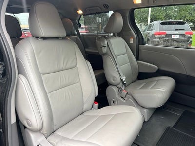 2019 Toyota Sienna XLE 8 Passenger